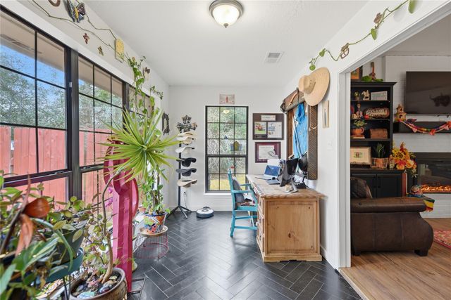 540 Hickory Creek Road, Bellville, TX 77418