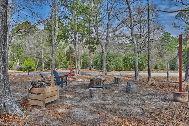 540 Hickory Creek Road, Bellville, TX 77418