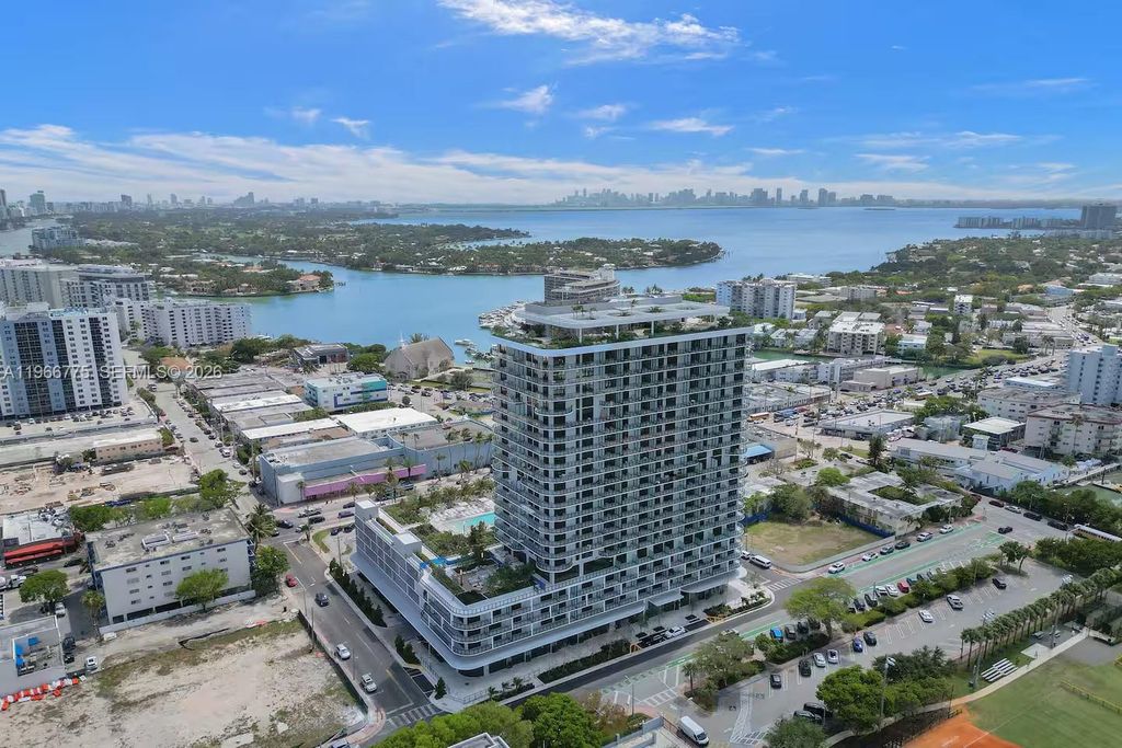 580 72nd Street 705, Miami Beach, FL 33141