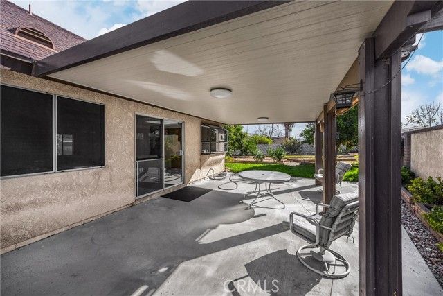 11196 Rogers Street, Riverside, CA 92505