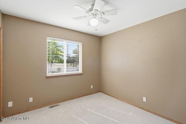 2806 W Blueberry CIR, Hayden, ID 83835