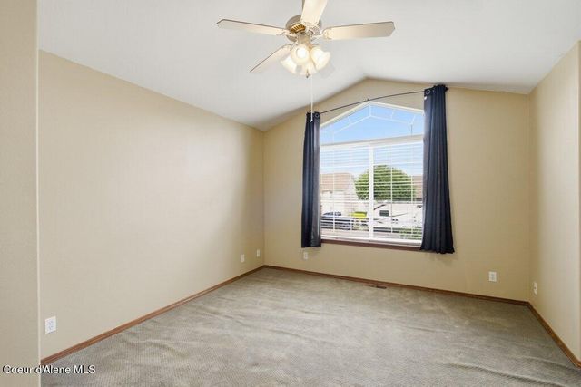 2806 W Blueberry CIR, Hayden, ID 83835