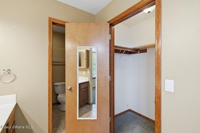 2806 W Blueberry CIR, Hayden, ID 83835