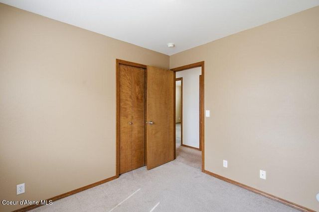 2806 W Blueberry CIR, Hayden, ID 83835