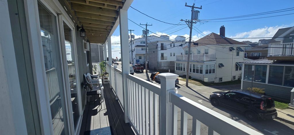 Image 16 of property listing at 12 G St Apt 43, Hampton, NH 03842