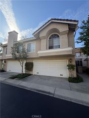 620 Ivywood C, Simi Valley, CA 93065