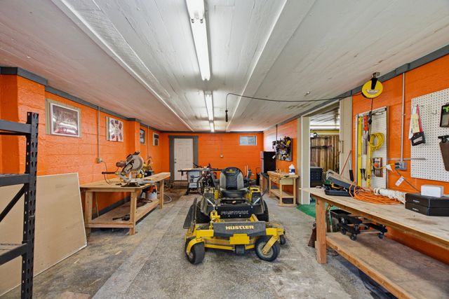 9803 Burgess Gower Rd, Cedar Hill, TN 37032