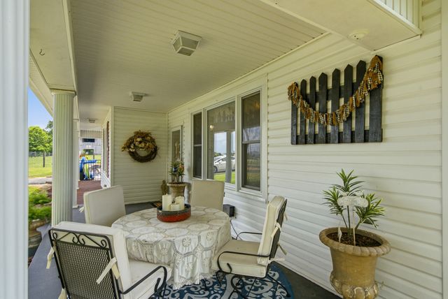 9803 Burgess Gower Rd, Cedar Hill, TN 37032