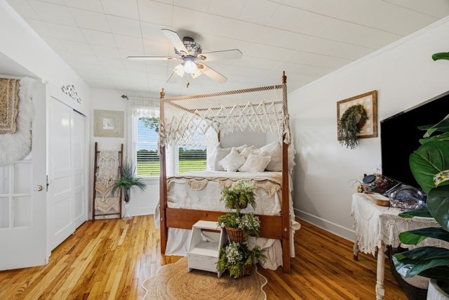 9803 Burgess Gower Rd, Cedar Hill, TN 37032