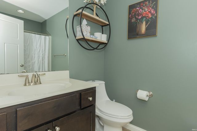 3800 Aberdeen Court, Evansville, IN 47725
