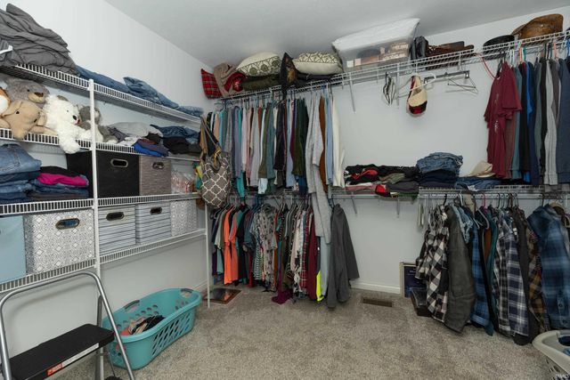 3800 Aberdeen Court, Evansville, IN 47725