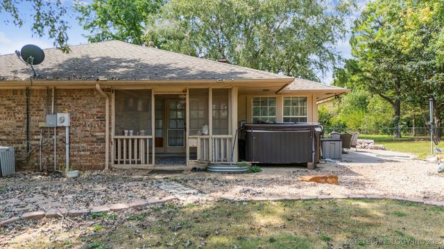 15353 S 193rd East Avenue, Broken Arrow, OK 74014