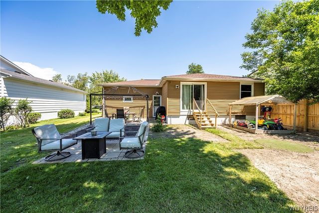 4368 Chisholm, Hamburg, NY 14075