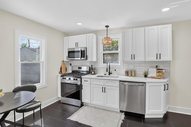 2958 Shady Lane, Ann Arbor, MI 48104