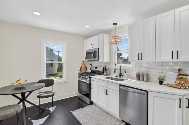 2958 Shady Lane, Ann Arbor, MI 48104