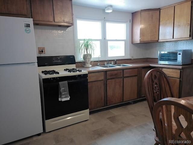 2519 County Road 10, Alamosa, CO 81101