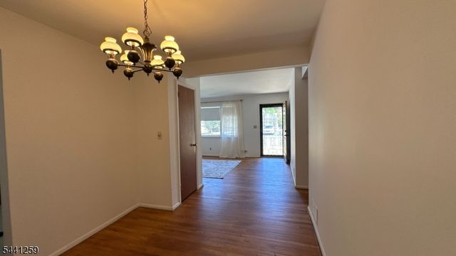 24 Valley View Rd, Hillside Twp., NJ 07205