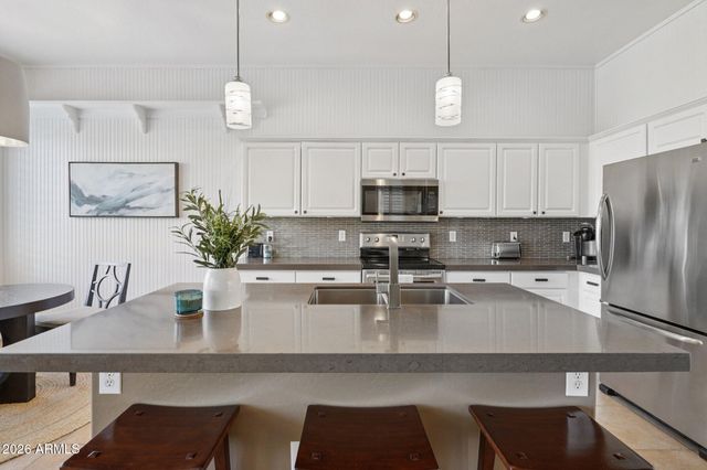 2706 W VIA CALABRIA --, Phoenix, AZ 85086