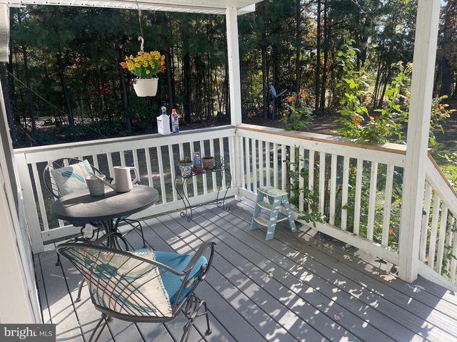 653 BLACKBEARD POND, Hague, VA 22469