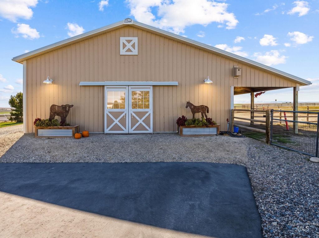 8301 Deer Sky Ranch Trl, Nampa, ID 83686 photo 3