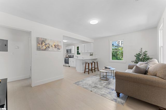 202 Loop Street, Greenville, SC 29609