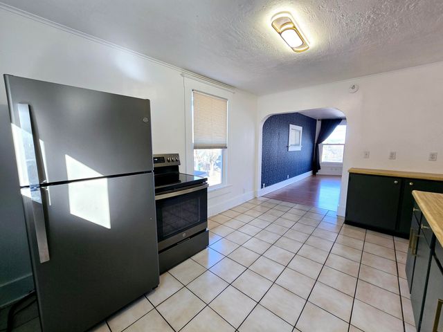 703 N 9th Street, Klamath Falls, OR 97601