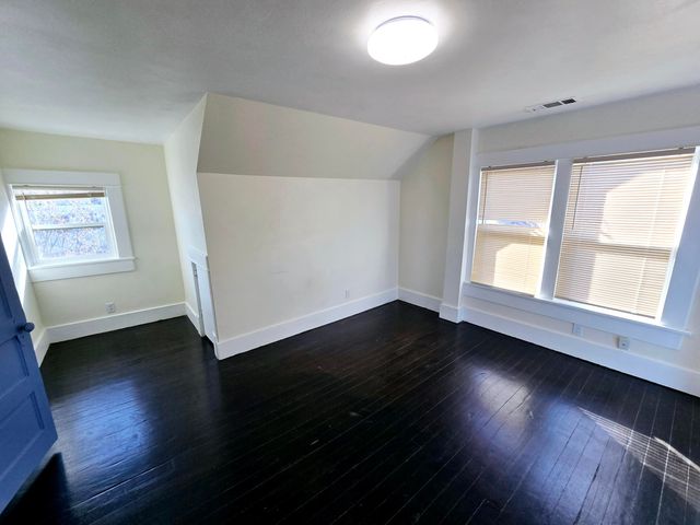 703 N 9th Street, Klamath Falls, OR 97601