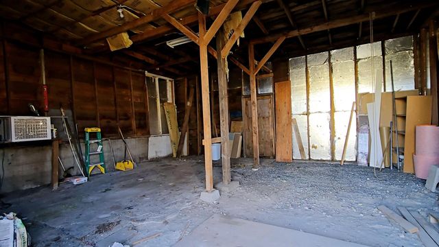 703 N 9th Street, Klamath Falls, OR 97601