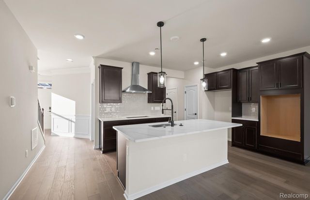 4038 Nottingham Circle, Independence Charter Township, MI 48346