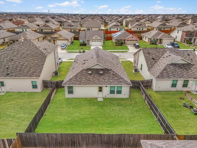 340 Red Rock Trail, Fort Worth, TX 76052