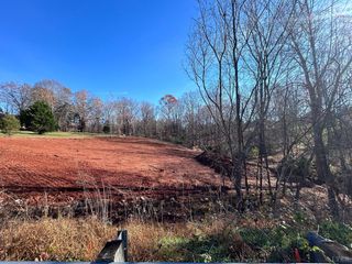 9 Lakepointe Drive, Forest, VA 24551