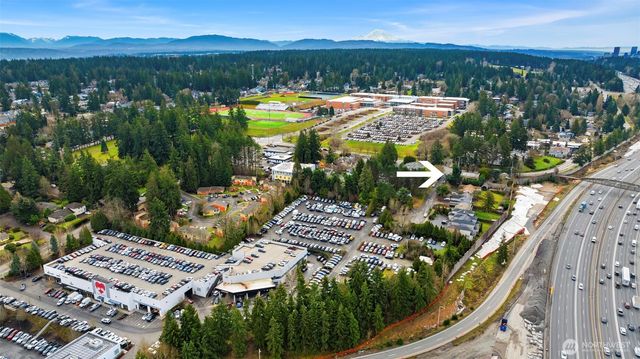 11644 NE 80th Street, Kirkland, WA 98033