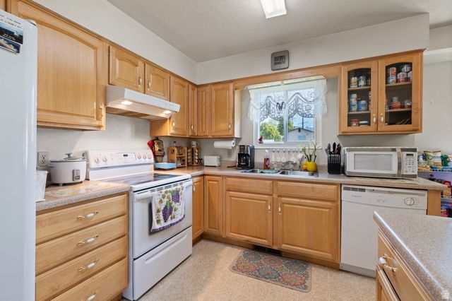 2258 S 400 W, Clearfield, UT 84015