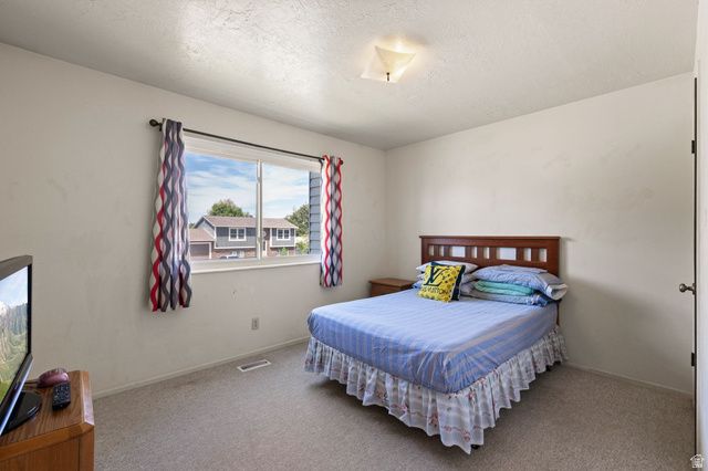 2258 S 400 W, Clearfield, UT 84015