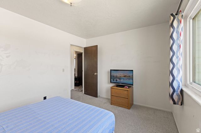 2258 S 400 W, Clearfield, UT 84015