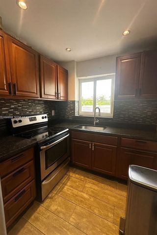 221 Meridian Ave 309, Miami Beach, FL 33139