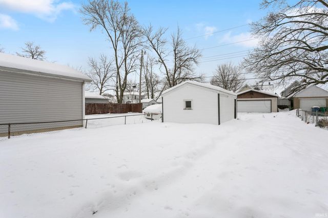 215 E Broadway Street, Mishawaka, IN 46545