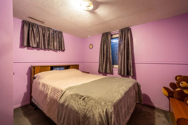 2055 Mission Rd, Salina, KS 67401