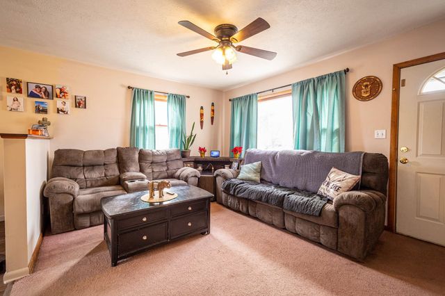 2055 Mission Rd, Salina, KS 67401