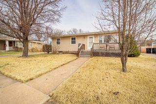2055 Mission Rd, Salina, KS 67401