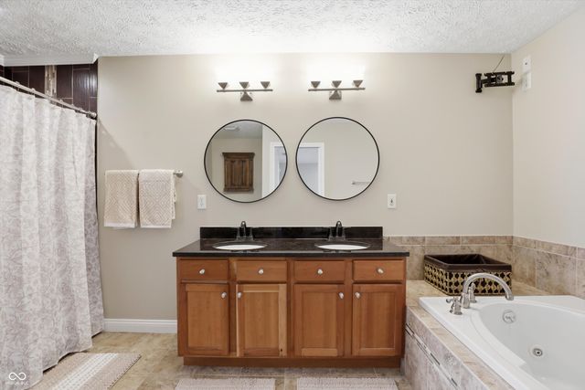 9878 Soaring Eagle Lane, Fishers, IN 46055
