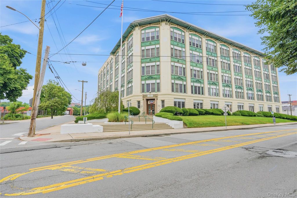 1 Landmark Square 405, Port Chester, NY 10573