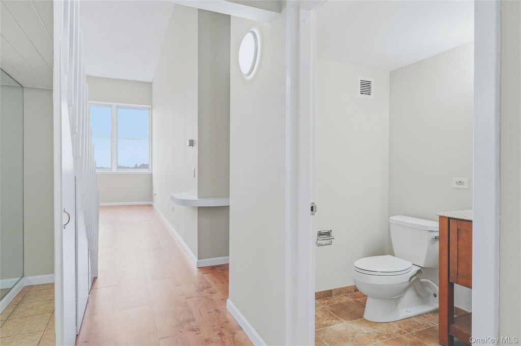 1 Landmark Square 405, Port Chester, NY 10573 — photo 4