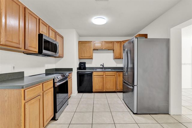 417 N TAMPA AVENUE, Orlando, FL 32805