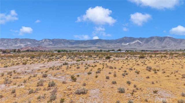 10425 Cody, Lucerne Valley, CA 92356