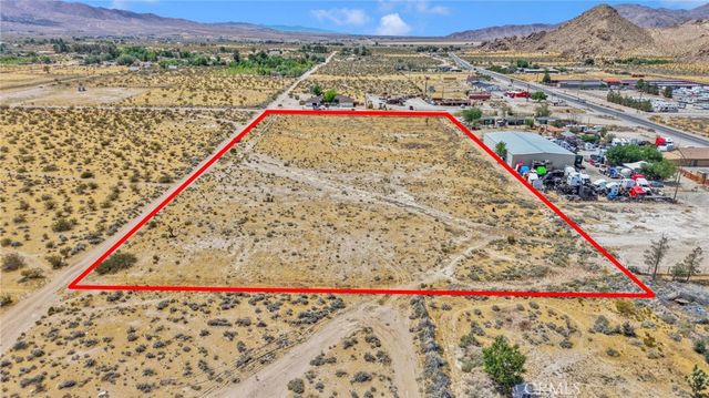 10425 Cody, Lucerne Valley, CA 92356