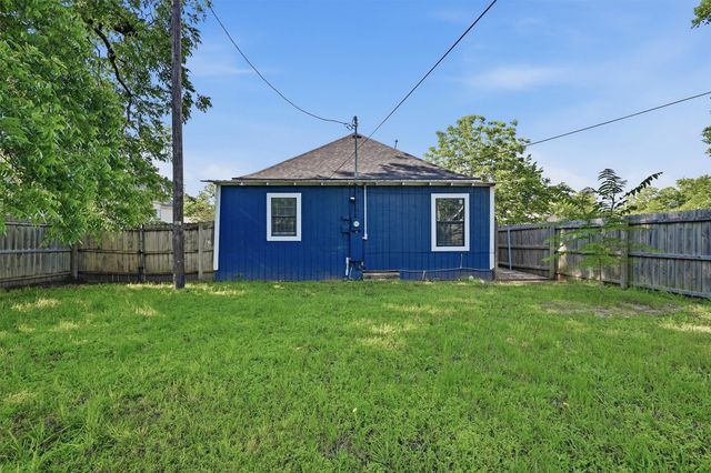 721 W Monterey Street, Denison, TX 75020