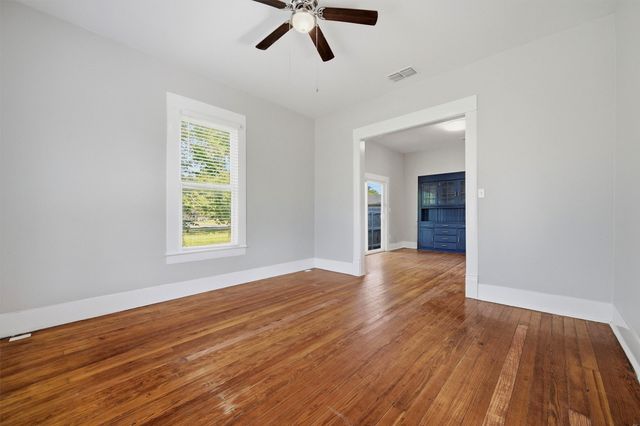 721 W Monterey Street, Denison, TX 75020