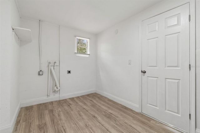 3706 BEECHWOOD BOULEVARD, Tampa, FL 33619