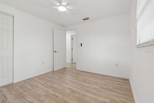 3706 BEECHWOOD BOULEVARD, Tampa, FL 33619